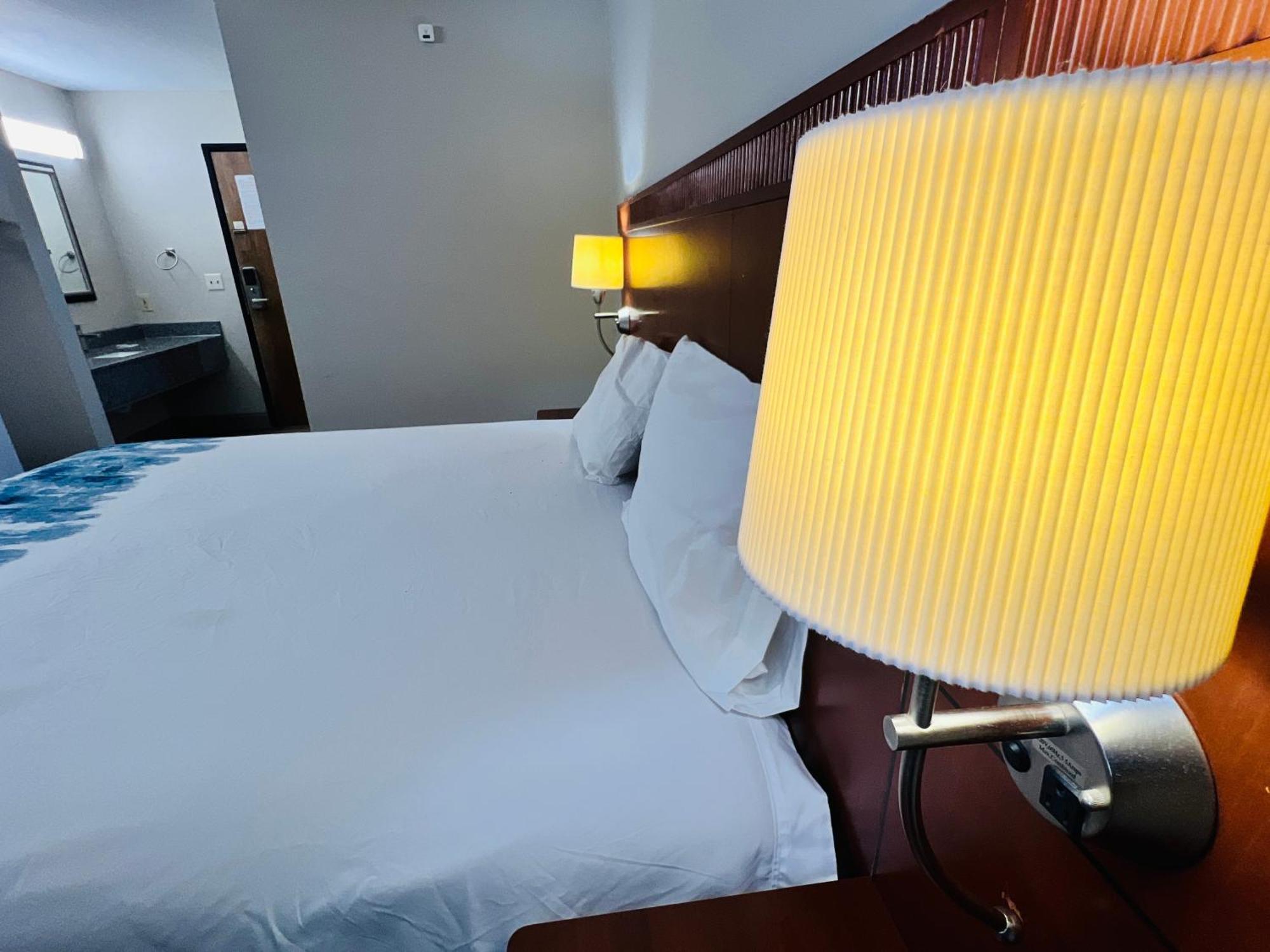 Rosewood Inn By Oyo Union City I-69 Exteriör bild